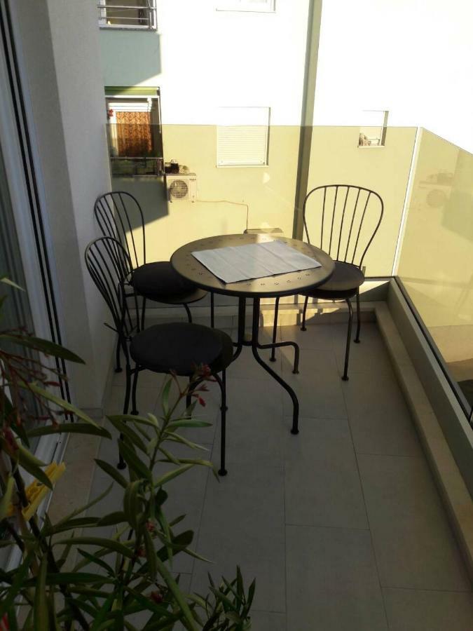 Apartman Petra Lejlighed Makarska Eksteriør billede