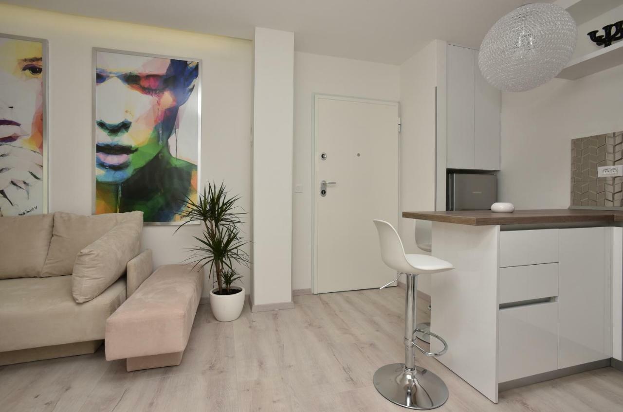 Apartman Petra Lejlighed Makarska Eksteriør billede