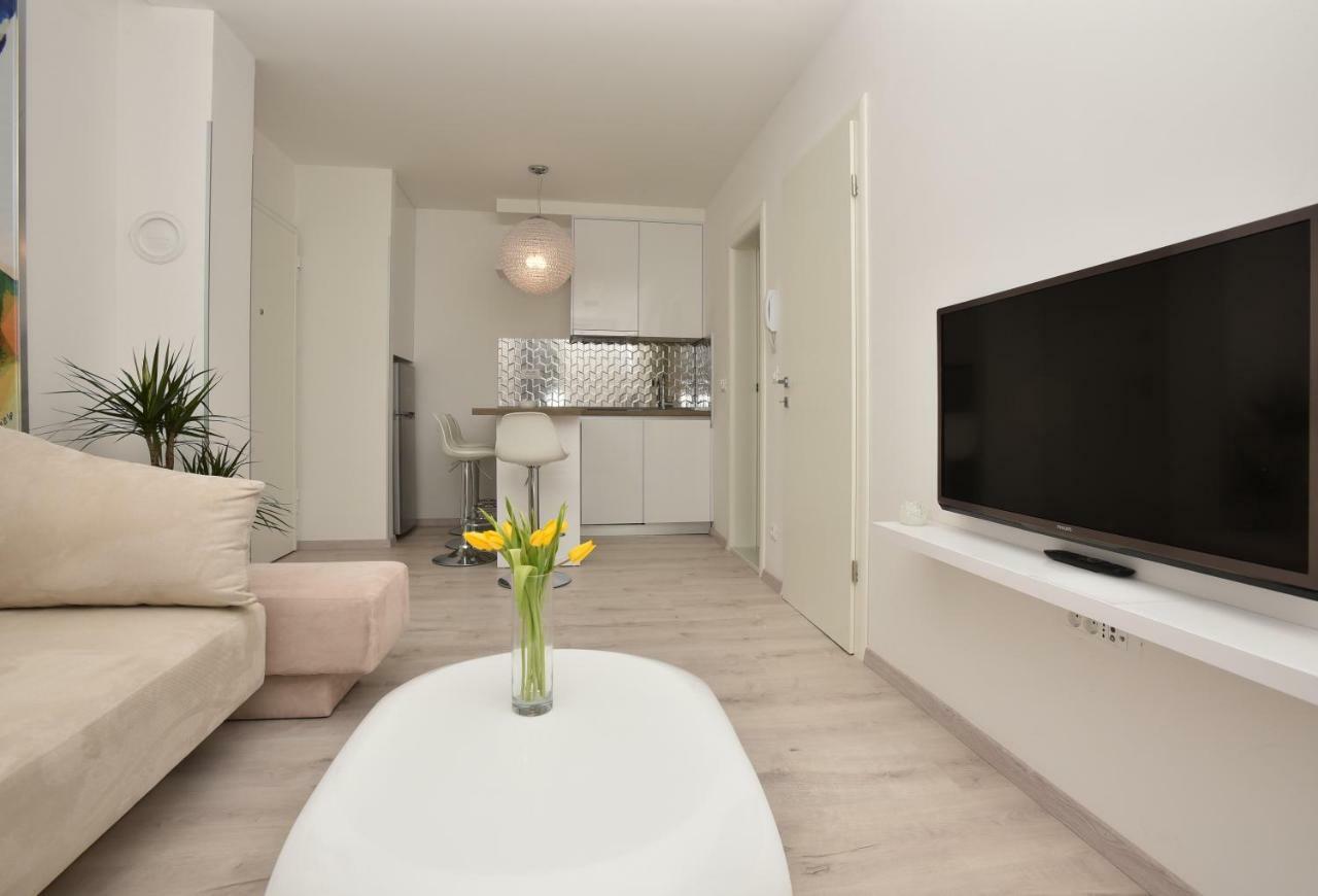 Apartman Petra Lejlighed Makarska Eksteriør billede